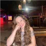 Soy una chica muy sociable, muy niñera y con experiencia en clases particulares a niños, ya que me adapto a cada niñ@